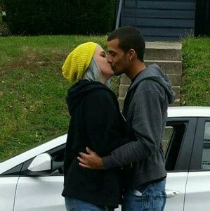 Meet your Posher, Kenneth